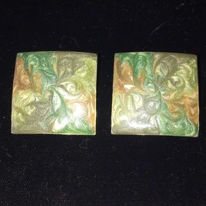 Vintage clip earrings